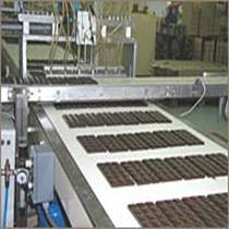 Современная линия производства шоколадных плиток на Киевской кондитерской фабрике